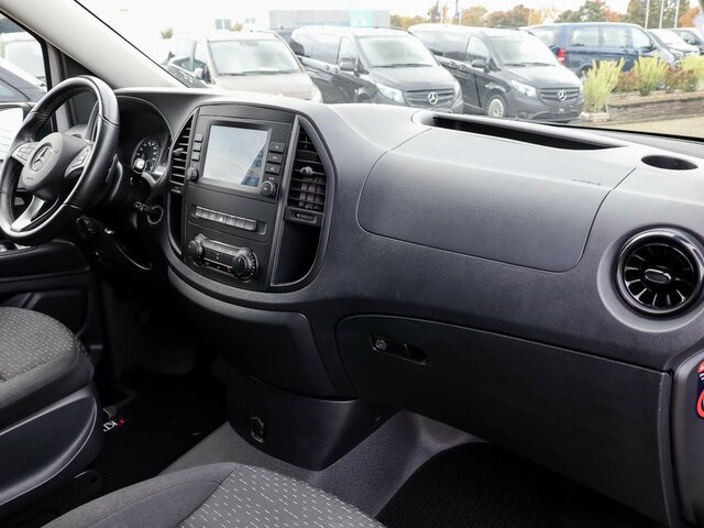 MERCEDES-BENZ Vito 114TourerPro,Desperados,Extralang,Automatik... - Microbuz, Transport persoane: Foto 5 MERCEDES-BENZ Vito 114TourerPro,Desperados,Extralang,Automatik... - Microbuz, Transport persoane: Foto 5