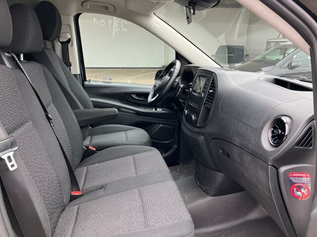 MERCEDES-BENZ Vito 116TourerPro ,Extralang,2xKlima,Kamera,AHK - Microbuz, Transport persoane: Foto 4 MERCEDES-BENZ Vito 116TourerPro ,Extralang,2xKlima,Kamera,AHK - Microbuz, Transport persoane: Foto 4