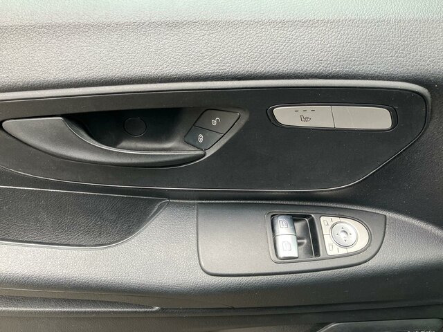 MERCEDES-BENZ Vito114 Mixto Extralang,Klima,Tempomat,Standhzg... - Microbuz, Transport persoane: Foto 5 MERCEDES-BENZ Vito114 Mixto Extralang,Klima,Tempomat,Standhzg... - Microbuz, Transport persoane: Foto 5