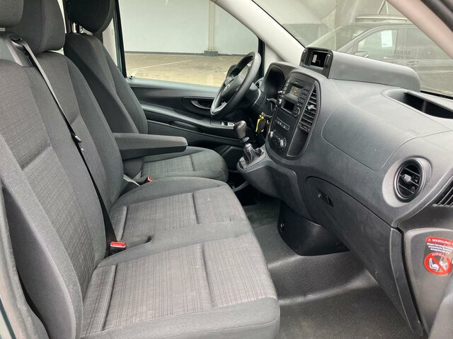MERCEDES-BENZ Vito114 Mixto Extralang,Klima,Tempomat,Standhzg... - Autoutilitară compactă: Foto 3 MERCEDES-BENZ Vito114 Mixto Extralang,Klima,Tempomat,Standhzg... - Autoutilitară compactă: Foto 3