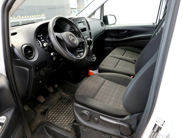 MERCEDES-BENZ Vito114CDI KA lang ,Klima,Sortimo Regalsystem... - Autoutilitară compactă: Foto 2 MERCEDES-BENZ Vito114CDI KA lang ,Klima,Sortimo Regalsystem... - Autoutilitară compactă: Foto 2