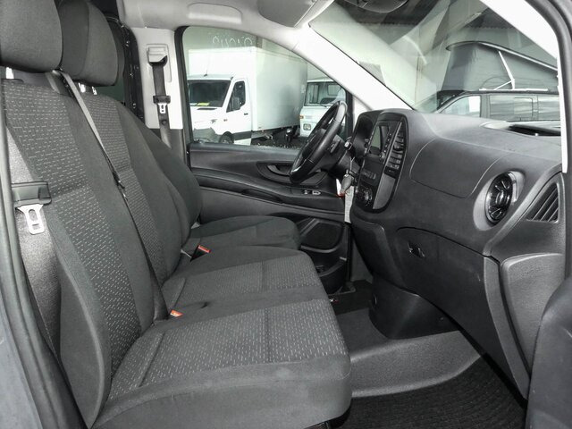 MERCEDES-BENZ Vito116CDI Extralang,Mixto,6Sitze,Automatik - Autoutilitară compactă: Foto 2 MERCEDES-BENZ Vito116CDI Extralang,Mixto,6Sitze,Automatik - Autoutilitară compactă: Foto 2