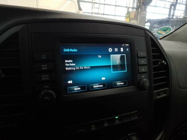 MERCEDES-BENZ Vito116CDI KA Extralang,Automatik,Klima,Kamera... - Autoutilitară compactă: Foto 4 MERCEDES-BENZ Vito116CDI KA Extralang,Automatik,Klima,Kamera... - Autoutilitară compactă: Foto 4