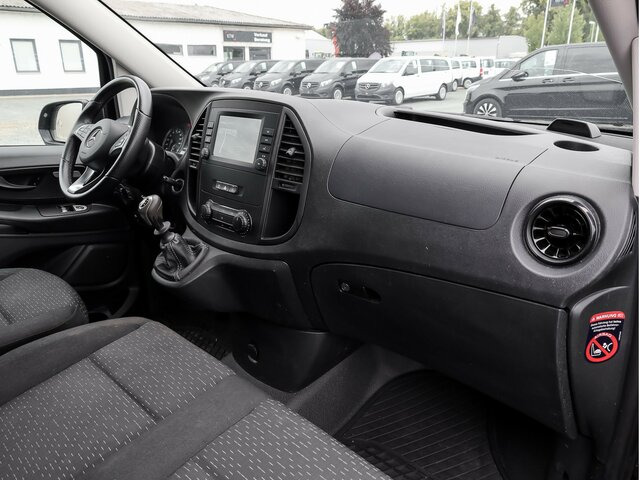 MERCEDES-BENZ Vito116CDI KA Extralang,Klima,Kamera,Tempomat... - Autoutilitară compactă: Foto 4 MERCEDES-BENZ Vito116CDI KA Extralang,Klima,Kamera,Tempomat... - Autoutilitară compactă: Foto 4