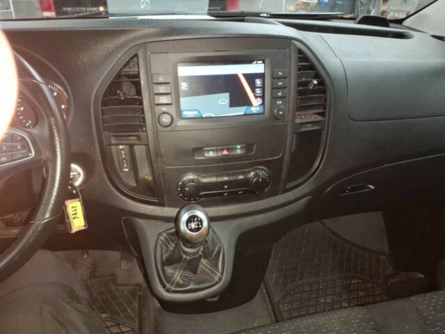 MERCEDES-BENZ Vito116CDI KA lang,Kamera,Klima,Tempomat... - Autoutilitară compactă: Foto 2 MERCEDES-BENZ Vito116CDI KA lang,Kamera,Klima,Tempomat... - Autoutilitară compactă: Foto 2