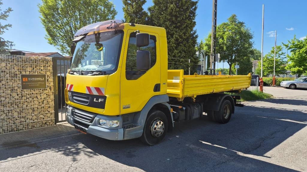 DAF Lkw 3-Seiten-Kipper Meiller 45.220, 2 x AHK, Servo  - Camion basculantă: Foto 4 DAF Lkw 3-Seiten-Kipper Meiller 45.220, 2 x AHK, Servo  - Camion basculantă: Foto 4