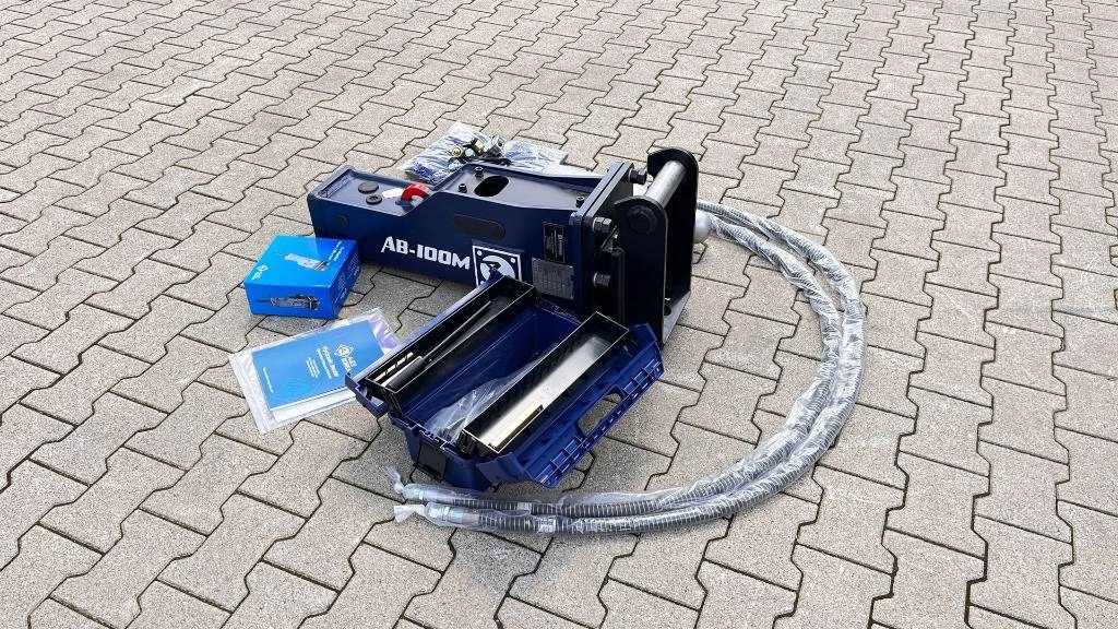 Hydraulikhammer AJCE 100M für MS03 - Ciocan hidraulic pentru Utilaje constructii: Foto 3 Hydraulikhammer AJCE 100M für MS03 - Ciocan hidraulic pentru Utilaje constructii: Foto 3