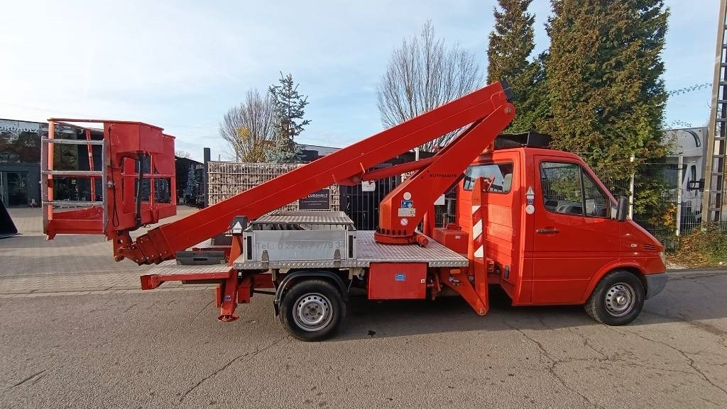 Mercedes-Benz Sprinter 311 Hubarbeitsbühne 22 m Ruthmann TB 220 - Camion cu nacela: Foto 3 Mercedes-Benz Sprinter 311 Hubarbeitsbühne 22 m Ruthmann TB 220 - Camion cu nacela: Foto 3