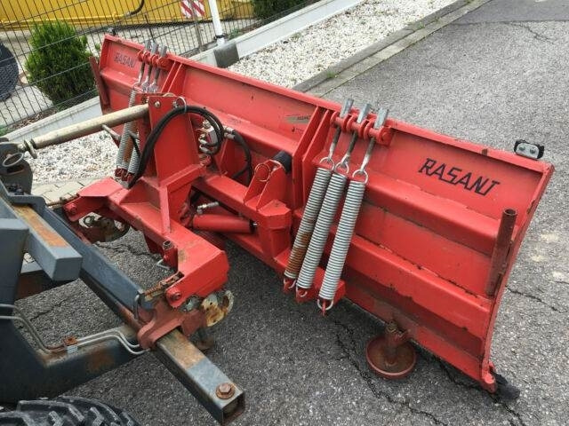 Rasant KT 9045 Kombi Trak Winterdienst Frontlad - Utilaj deszăpezire: Foto 5 Rasant KT 9045 Kombi Trak Winterdienst Frontlad - Utilaj deszăpezire: Foto 5