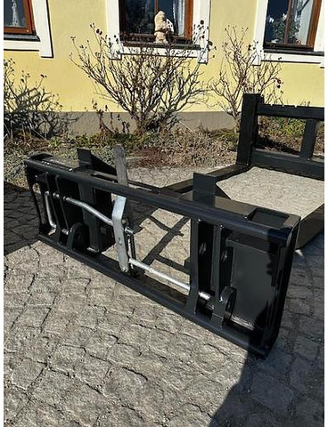 Big JCB 520-50 Adapter mit Euro Aufnahme - Ataşament: Foto 1 Big JCB 520-50 Adapter mit Euro Aufnahme - Ataşament: Foto 1