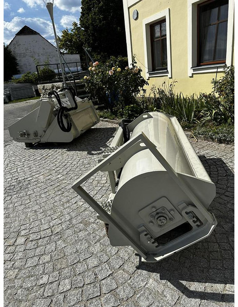 Cat LT18B TILLER - Maşină pentru prelucrarea solului: Foto 5 Cat LT18B TILLER - Maşină pentru prelucrarea solului: Foto 5