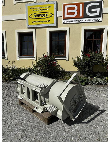 Cat LT18B TILLER - Maşină pentru prelucrarea solului: Foto 2 Cat LT18B TILLER - Maşină pentru prelucrarea solului: Foto 2