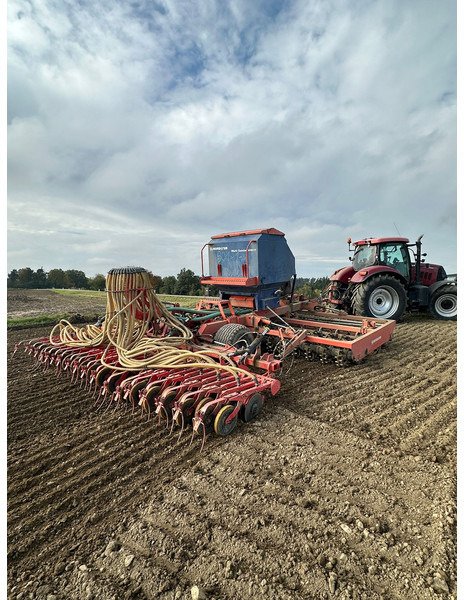 Gaspardo 6 m Sämaschine mit Howard-Nordsten Saatbeetkombination - Semănătoare combinată: Foto 1 Gaspardo 6 m Sämaschine mit Howard-Nordsten Saatbeetkombination - Semănătoare combinată: Foto 1