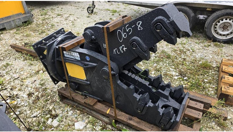 Mustang Abbruchpulverisierer RH05 - Foarfece hidraulic: Foto 3 Mustang Abbruchpulverisierer RH05 - Foarfece hidraulic: Foto 3