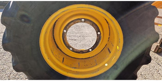 Pirelli 480/70R24 Reifen - Anvelopă: Foto 4 Pirelli 480/70R24 Reifen - Anvelopă: Foto 4