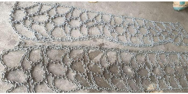 Schneeketten, Eisketten passend zu 20 & 24 Zoll Reifen - Anvelopă: Foto 4 Schneeketten, Eisketten passend zu 20 & 24 Zoll Reifen - Anvelopă: Foto 4