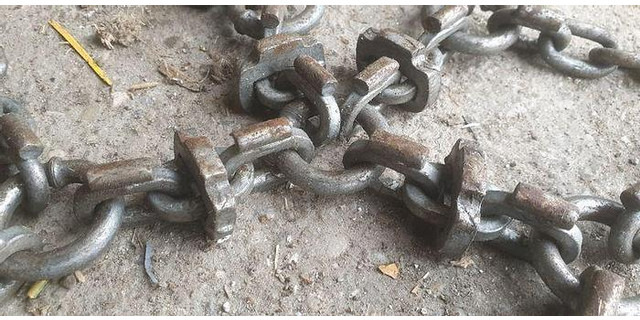 Anvelopă Schneeketten, Eisketten passend zu 20 & 24 Zoll Reifen: Foto 7 Anvelopă Schneeketten, Eisketten passend zu 20 & 24 Zoll Reifen: Foto 7