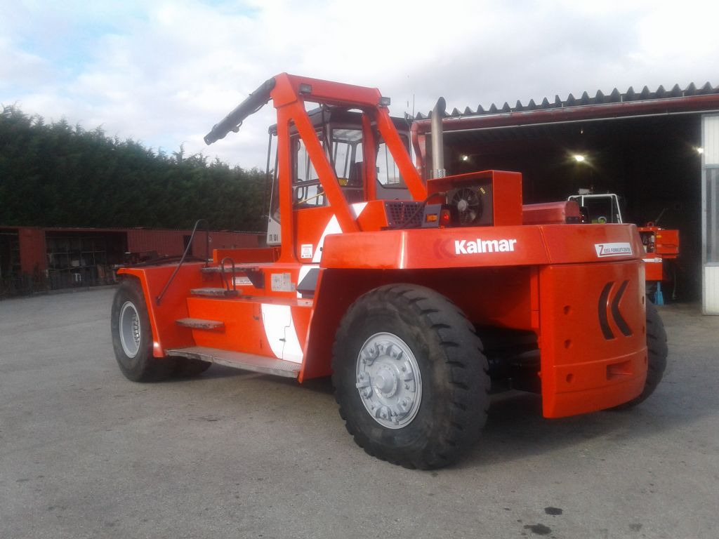 Kalmar DCE330-12 - Stivuitor diesel: Foto 2 Kalmar DCE330-12 - Stivuitor diesel: Foto 2