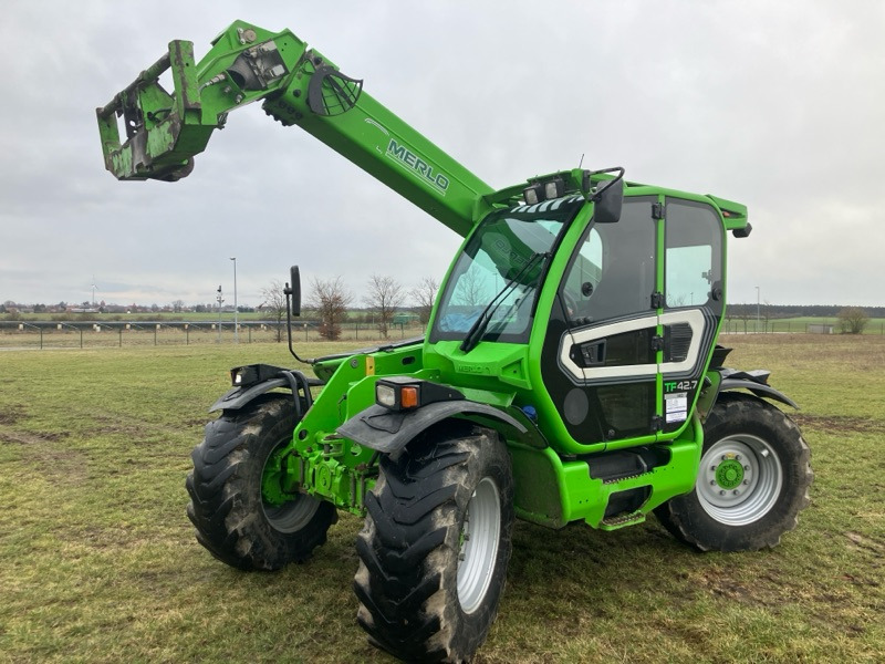 Merlo TF 42.7 - Încărcător: Foto 1 Merlo TF 42.7 - Încărcător: Foto 1