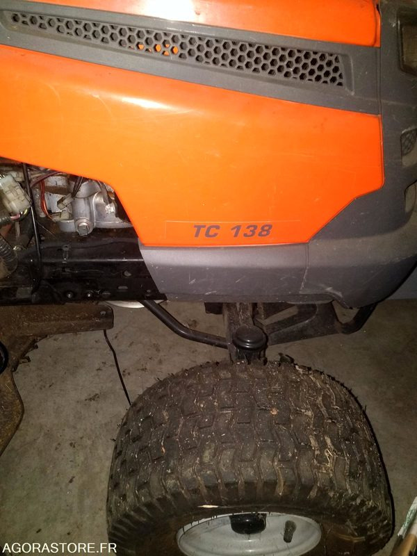 2 tondeuses autoportées - Maşină de tuns iarba: Foto 3 2 tondeuses autoportées - Maşină de tuns iarba: Foto 3