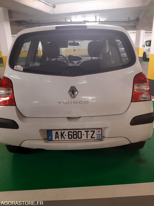 2010 - RENAULT TWINGO II - Automobil: Foto 5 2010 - RENAULT TWINGO II - Automobil: Foto 5