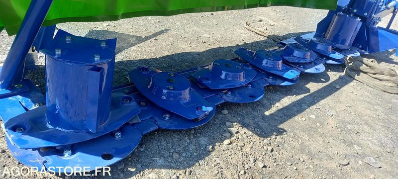 3 Faucheuses rotative 2m80 - Cositoare: Foto 4 3 Faucheuses rotative 2m80 - Cositoare: Foto 4