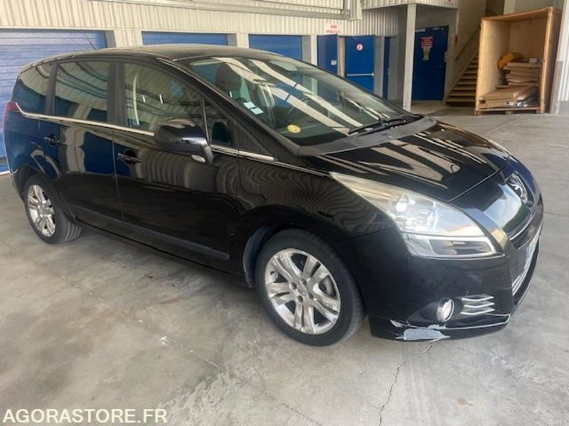 5008 PREMIUM 1.6 HDI 110cv 5 PLACES. 05/2010 . 255500 km - Automobil: Foto 4 5008 PREMIUM 1.6 HDI 110cv 5 PLACES. 05/2010 . 255500 km - Automobil: Foto 4