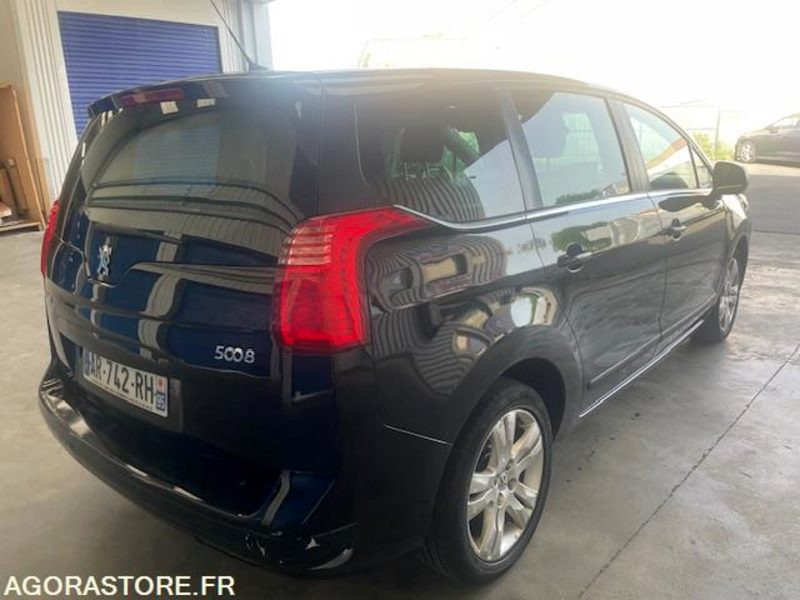 5008 PREMIUM 1.6 HDI 110cv 5 PLACES. 05/2010 . 255500 km - Automobil: Foto 3 5008 PREMIUM 1.6 HDI 110cv 5 PLACES. 05/2010 . 255500 km - Automobil: Foto 3