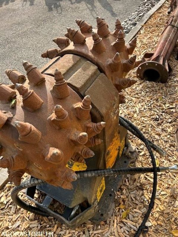 FRAISE HYDRAULIQUE DE DEMONSTRATION MB CRUSHER POUR PELLE 18-25 TONNES 2019 - Ataşament pentru Utilaje constructii: Foto 4 FRAISE HYDRAULIQUE DE DEMONSTRATION MB CRUSHER POUR PELLE 18-25 TONNES 2019 - Ataşament pentru Utilaje constructii: Foto 4