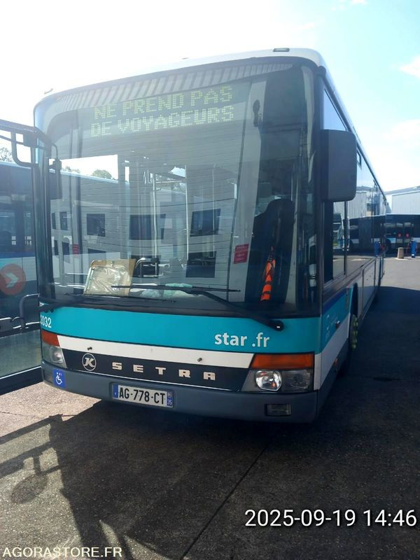 SETRA S315NF N°019041 - Autobuz: Foto 1 SETRA S315NF N°019041 - Autobuz: Foto 1