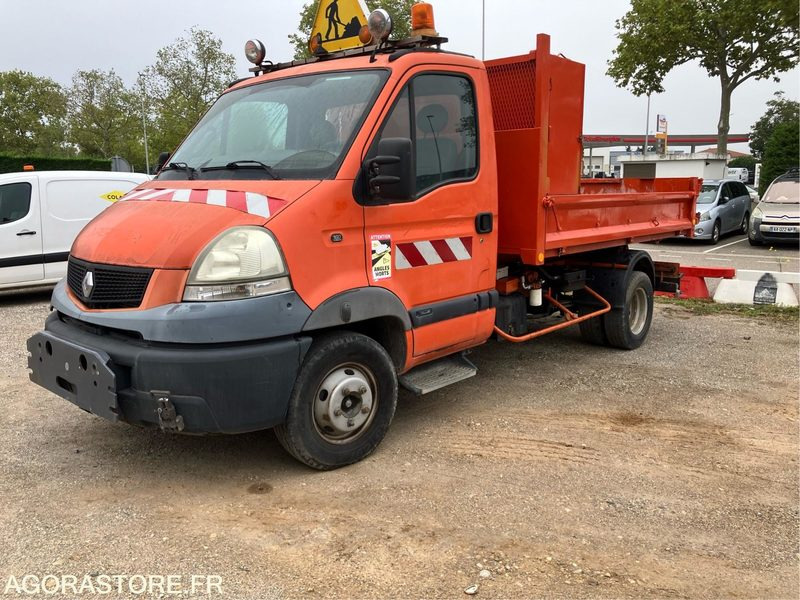 Renault Master - 2005 - 43161kms (P2001716) - Autoutilitară: Foto 4 Renault Master - 2005 - 43161kms (P2001716) - Autoutilitară: Foto 4