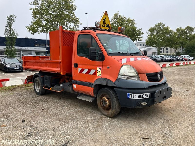 Renault Master - 2005 - 43161kms (P2001716) - Autoutilitară: Foto 1 Renault Master - 2005 - 43161kms (P2001716) - Autoutilitară: Foto 1