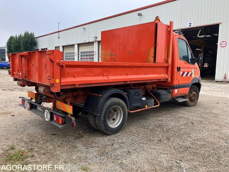 Renault Master - 2005 - 43161kms (P2001716) - Autoutilitară: Foto 2 Renault Master - 2005 - 43161kms (P2001716) - Autoutilitară: Foto 2