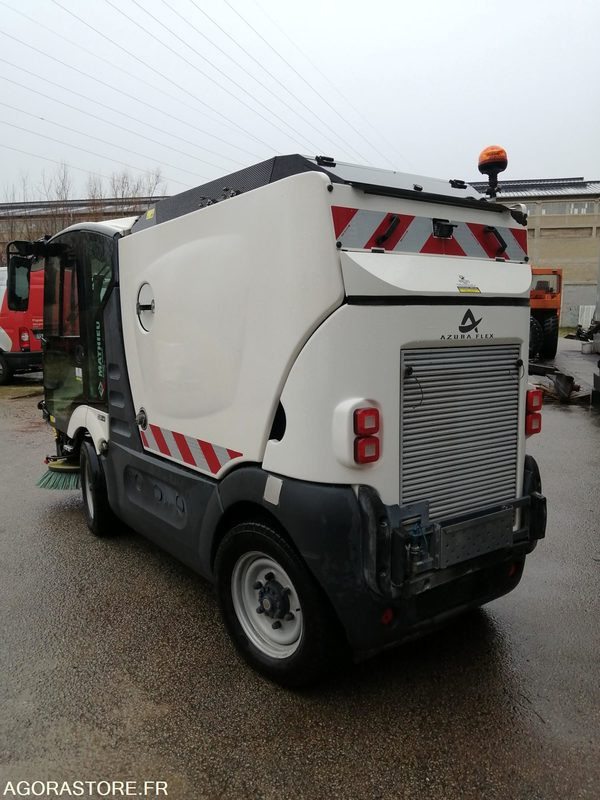 BALAYEUSE - MATHIEU - AZURA FLEX - 2020 / 4222 HEURES - Măturătoare stradală: Foto 4 BALAYEUSE - MATHIEU - AZURA FLEX - 2020 / 4222 HEURES - Măturătoare stradală: Foto 4