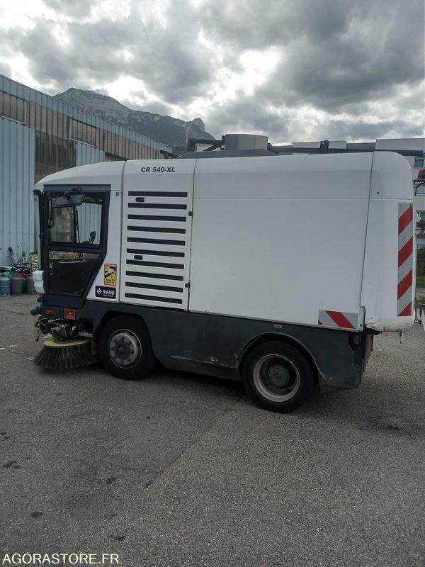 BALAYEUSE RAVO 5 SERIES 540 XL95FCH4CD1020902 - Măturătoare stradală: Foto 3 BALAYEUSE RAVO 5 SERIES 540 XL95FCH4CD1020902 - Măturătoare stradală: Foto 3