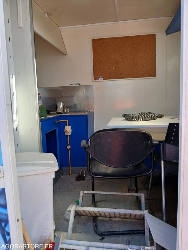 BASE VIE ROUTIERE 4/5 PERSONNES - Container locuibil, Remorcă: Foto 4 BASE VIE ROUTIERE 4/5 PERSONNES - Container locuibil, Remorcă: Foto 4