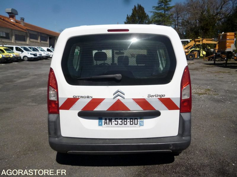 BERLINGO 1.6HDI 3 PLACES - Autoutilitară compactă: Foto 3 BERLINGO 1.6HDI 3 PLACES - Autoutilitară compactă: Foto 3