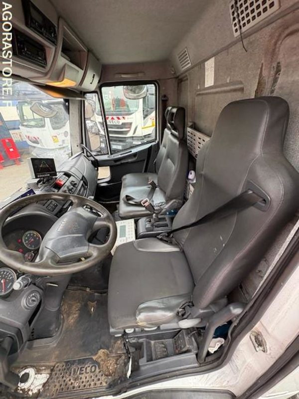 BOM 12T IVECO GNC (6037-66ICAM571X) - Autogunoiere: Foto 3 BOM 12T IVECO GNC (6037-66ICAM571X) - Autogunoiere: Foto 3