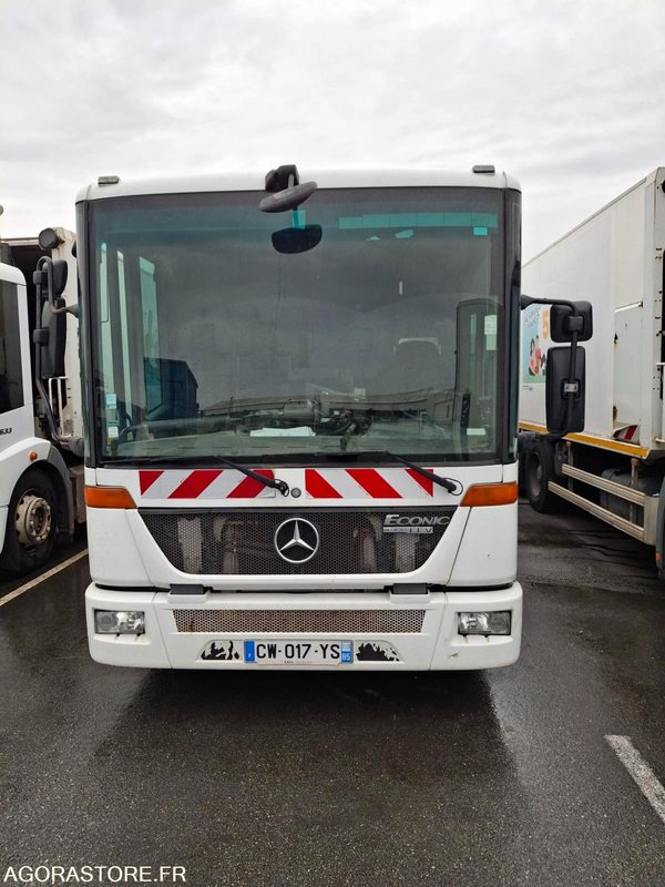 BOM Mercedes Econic 256043 kms 2013 - CW-017-YS - Autogunoiere: Foto 2 BOM Mercedes Econic 256043 kms 2013 - CW-017-YS - Autogunoiere: Foto 2