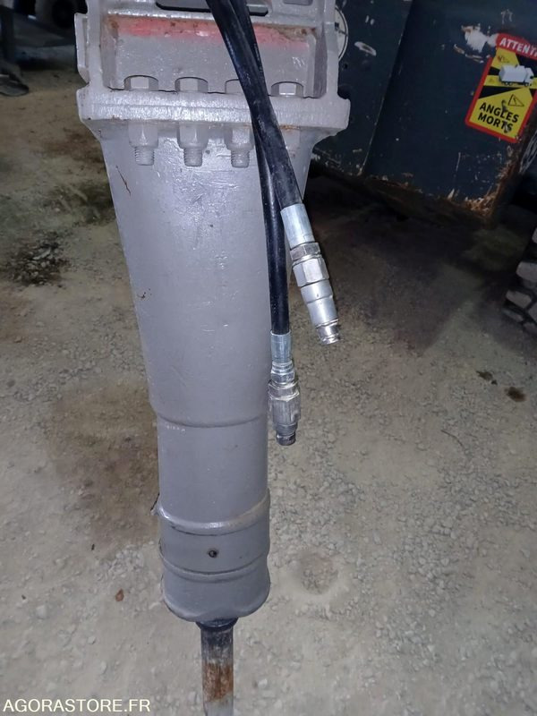 BRH MONTABERT SC16 Arden QA10 - Ciocan hidraulic: Foto 4 BRH MONTABERT SC16 Arden QA10 - Ciocan hidraulic: Foto 4