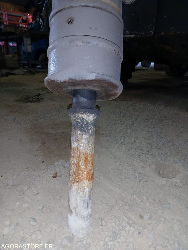 BRH MONTABERT SC16 Arden QA10 - Ciocan hidraulic: Foto 2 BRH MONTABERT SC16 Arden QA10 - Ciocan hidraulic: Foto 2