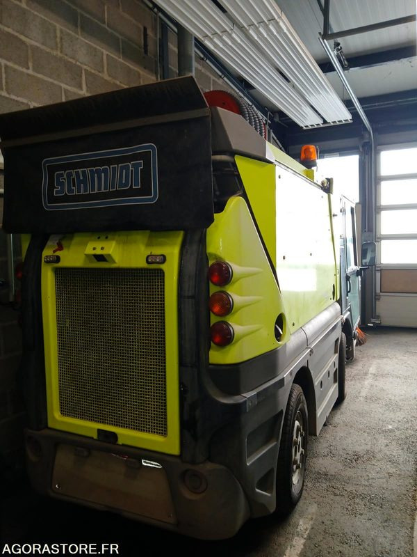 Balayeuse - Măturătoare stradală: Foto 1 Balayeuse - Măturătoare stradală: Foto 1