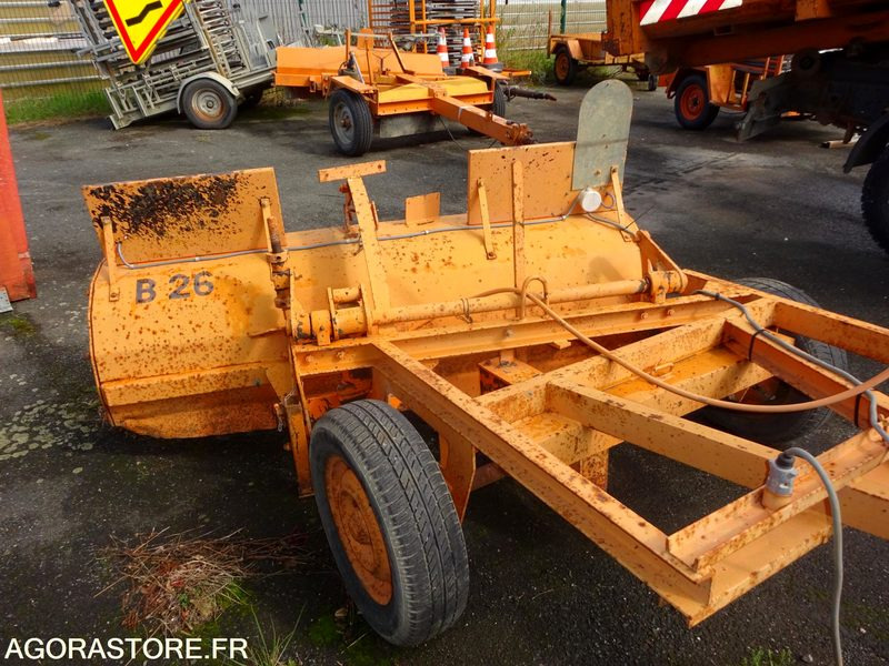 Balayeuse - Măturătoare stradală: Foto 2 Balayeuse - Măturătoare stradală: Foto 2