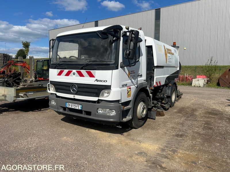 Balayeuse Mercedes sk500 - Măturătoare stradală: Foto 1 Balayeuse Mercedes sk500 - Măturătoare stradală: Foto 1
