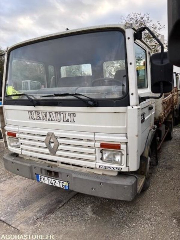 CAMION BENNE RENAULT S135 MIDLINER 1995 204000 KM - Camion basculantă: Foto 2 CAMION BENNE RENAULT S135 MIDLINER 1995 204000 KM - Camion basculantă: Foto 2