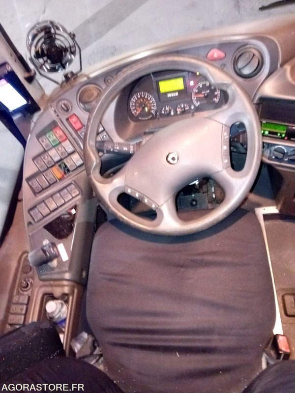 CAR IRISBUS RECREO N°11411 MEC 2009 - KM 264000 - Autobuz școlar: Foto 5 CAR IRISBUS RECREO N°11411 MEC 2009 - KM 264000 - Autobuz școlar: Foto 5