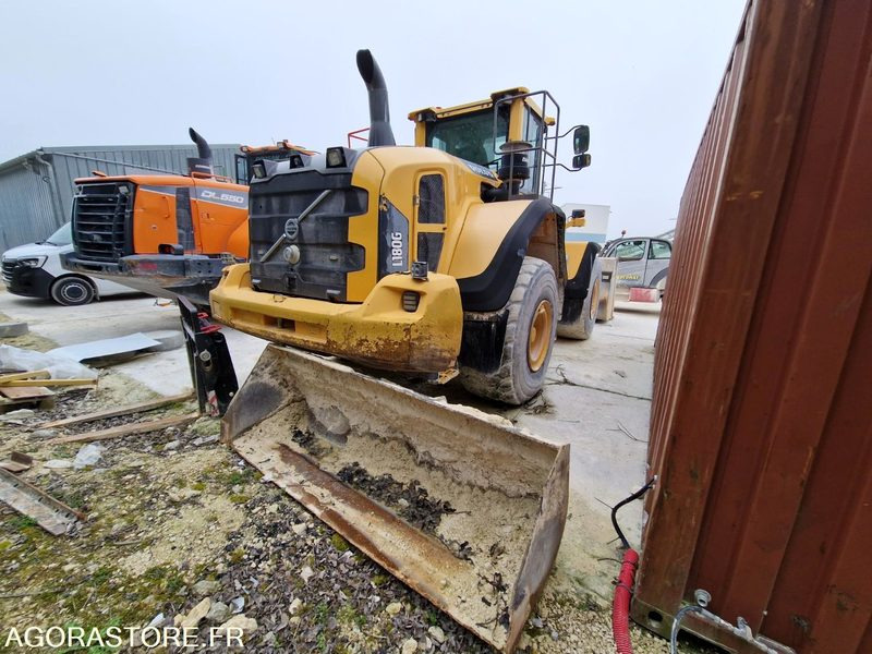 CHARGEUSE VOLVO L180 G - 2013 - 12 378 HEURES - Încărcător: Foto 2 CHARGEUSE VOLVO L180 G - 2013 - 12 378 HEURES - Încărcător: Foto 2