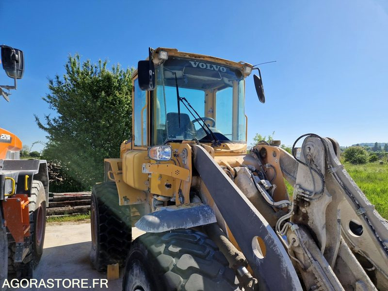 CHARGEUSE VOLVO L60E - 2005 / 6 670 HEURES - Încărcător: Foto 5 CHARGEUSE VOLVO L60E - 2005 / 6 670 HEURES - Încărcător: Foto 5