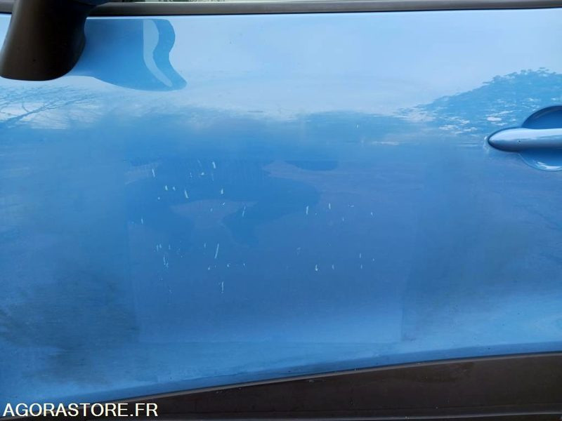 CLIO IV 5 Portes 1.5 dCi FAP Energy eco2 S&S 90 cv - Automobil: Foto 3 CLIO IV 5 Portes 1.5 dCi FAP Energy eco2 S&S 90 cv - Automobil: Foto 3