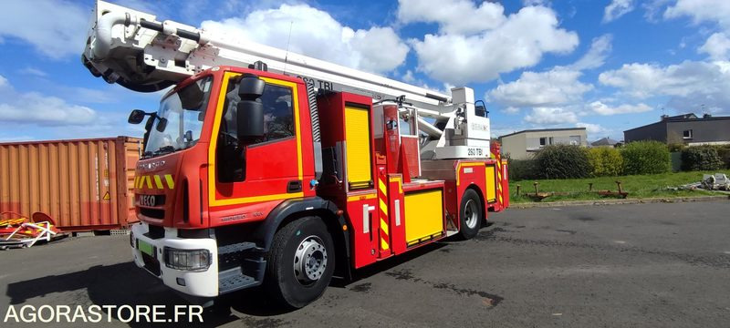 BEA EGI 280 TBI / IVECO 180 E 30 - Camion: Foto 1 BEA EGI 280 TBI / IVECO 180 E 30 - Camion: Foto 1